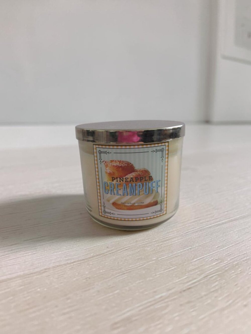 Bath & Body Works, 3-Wick Candle, PINEAPPLE CREAMPUFF, NWT - DELICIOUS! - Picture 2 of 4